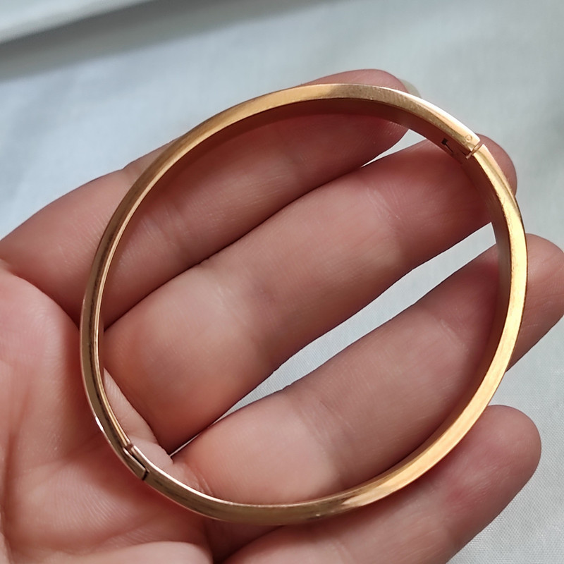 دستبند زنانه مدل 06 دستبند زنانه مدل 06