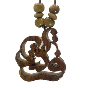 گردنبند زنانه مدل چوبی