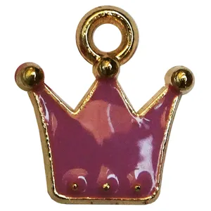 آویز دستبند مدل تاج کد AD 890