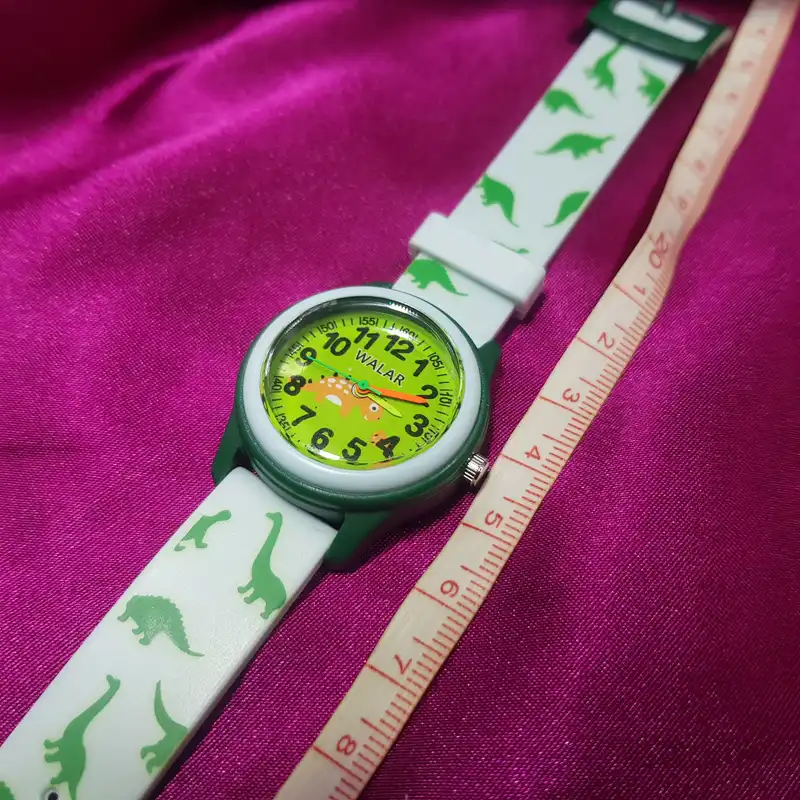 ساعت مچی عقربه ای بچگانه والار مدل ضدآب طرح دایناسور کد 12