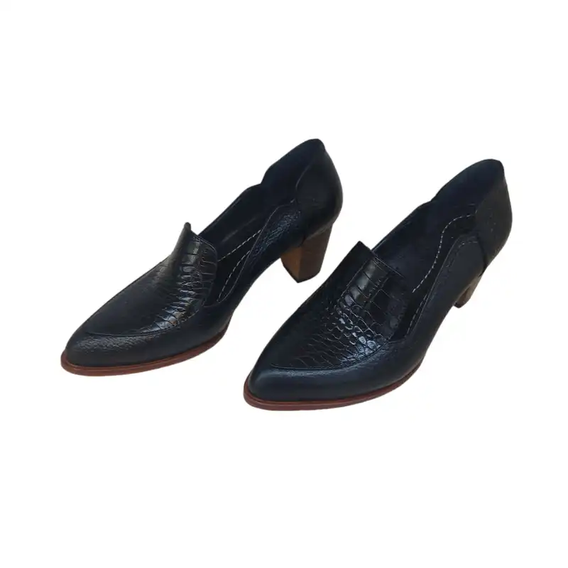 کفش زنانه مدل ســـیما چرم طبیعی رنگ مشکی