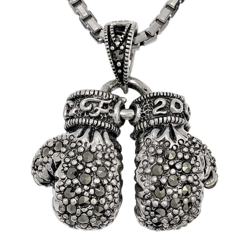 گردنبند نقره مردانه مدل دستکش بوکس گردنبند نقره مردانه مدل دستکش بوکس