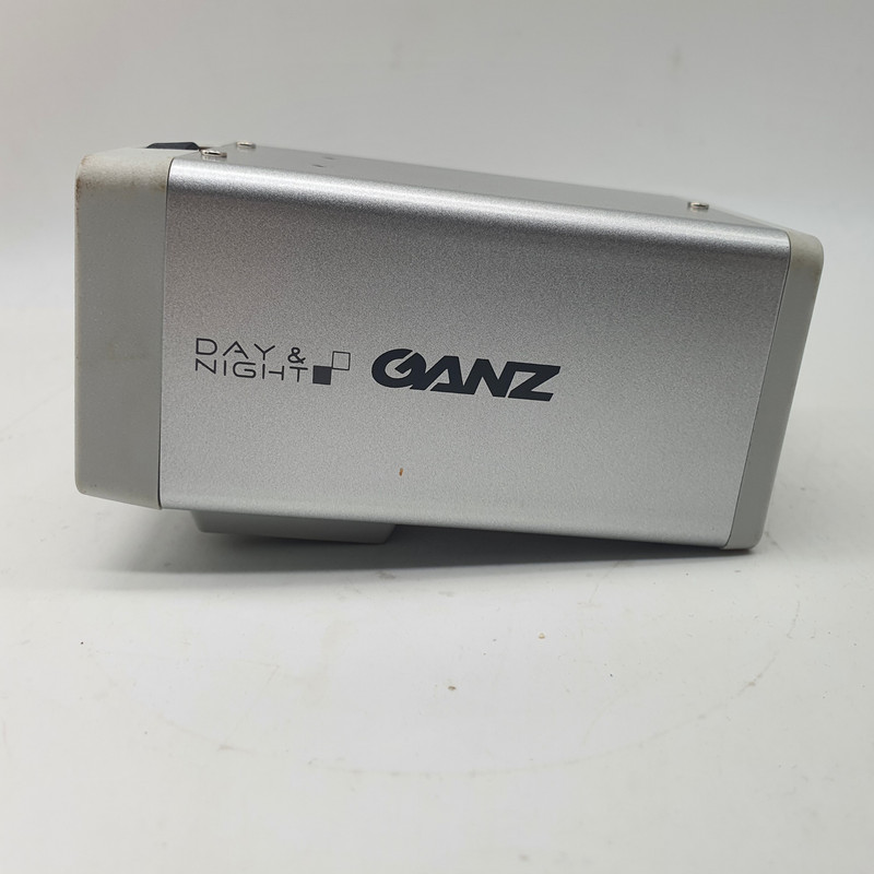 دوربین مداربسته آنالوگ گنز مدل ZC-NH258P