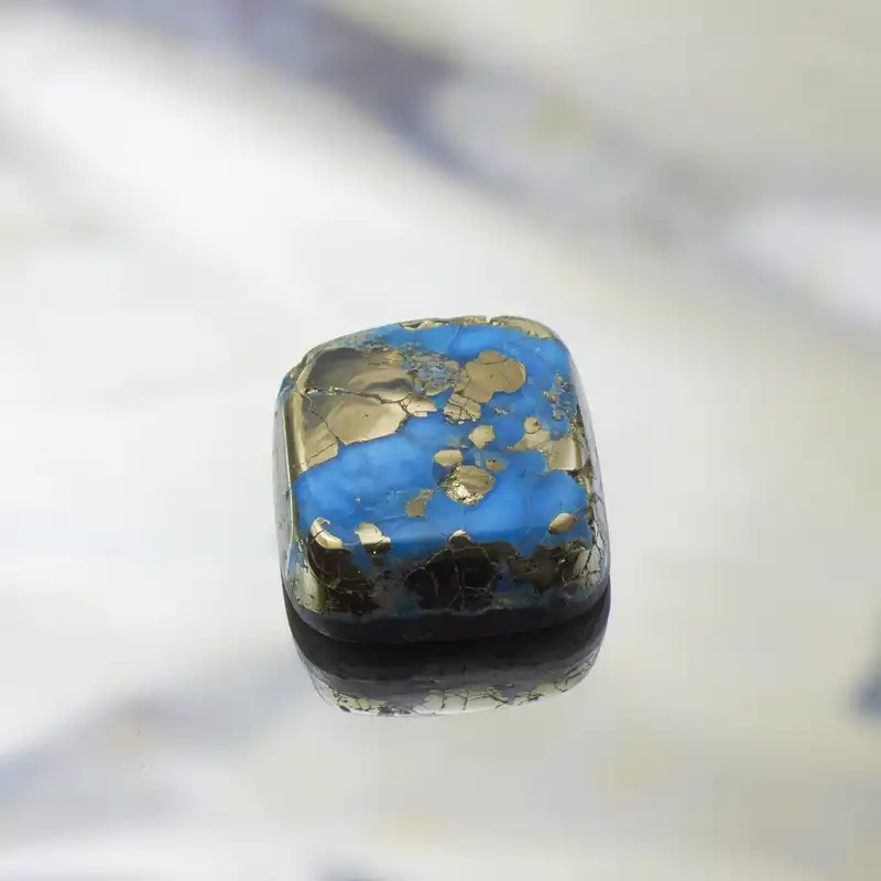 سنگ فیروزه مدل پیریت دار کد AD2