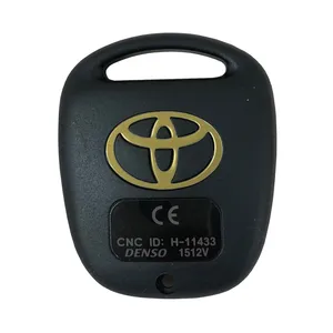 قاب یدک ریموت خودرو آراکس یدک مدل AY-1864  مناسب برای تویوتا پرادو