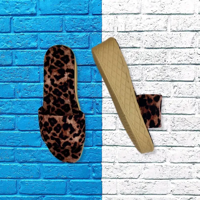 صندل زنانه مدل پلنگی