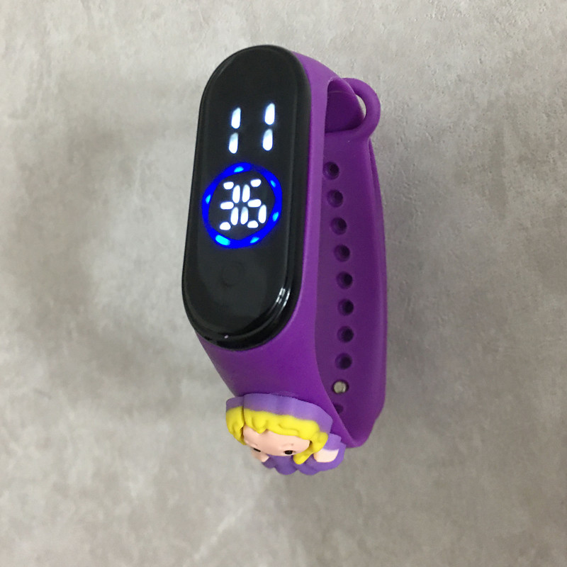 ساعت مچی دیجیتال مدل ضدآب سیلیکونی طرح دخترک پرنسس کد W G P PER99