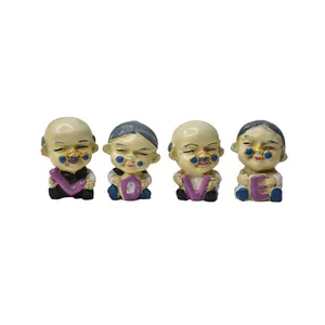 مجسمه مدل پیرمرد پیرزن لاو مجموعه 4 عددی 