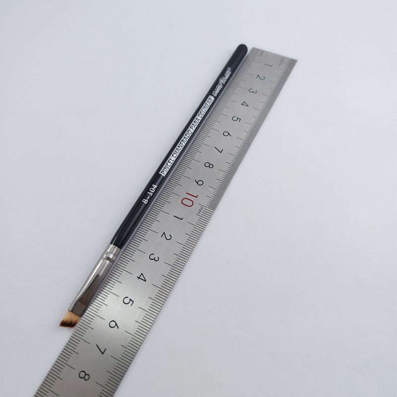 برس خط چشم مکریلان مدل B-104