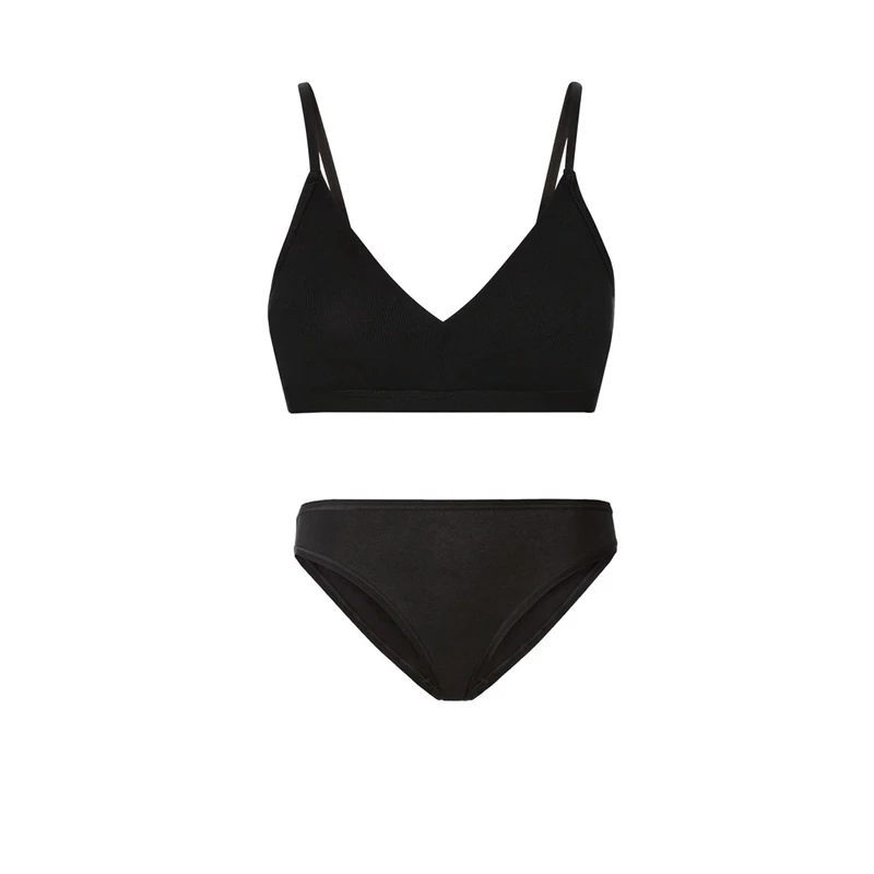 ست شورت و سوتین زنانه اسمارا مدل کبریتی