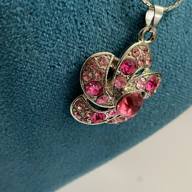 گردنبند دخترانه مدل B.E1123 گردنبند دخترانه مدل B.E1123