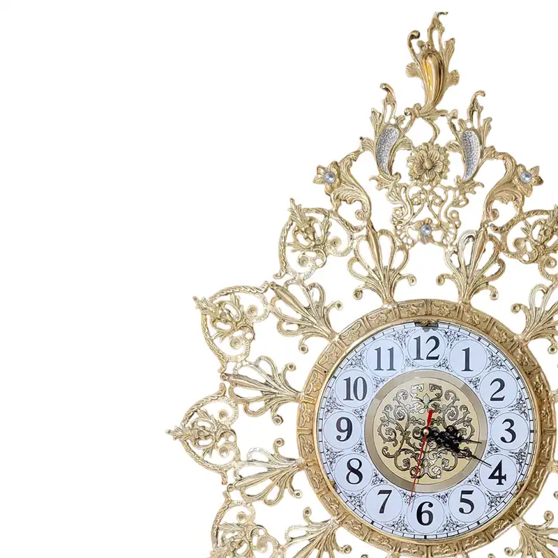 ساعت برنجی مدل نیکا