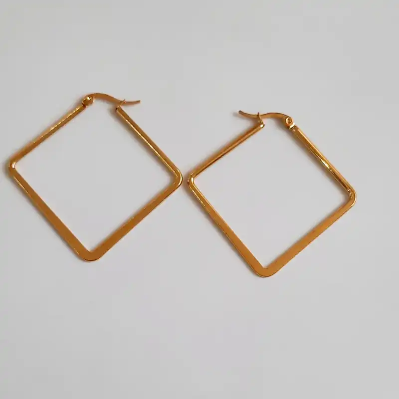 گوشواره زنانه مدل لوزی