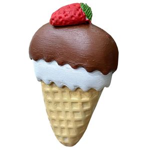 نقد و بررسی مگنت مدل بستنی قیفی کد too توسط خریداران