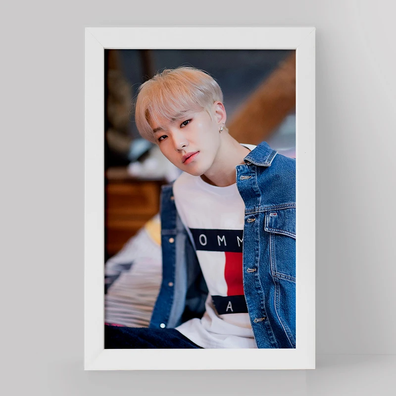 تابلو خندالو مدل هوشی گروه سونتین Seventeen کد 21521