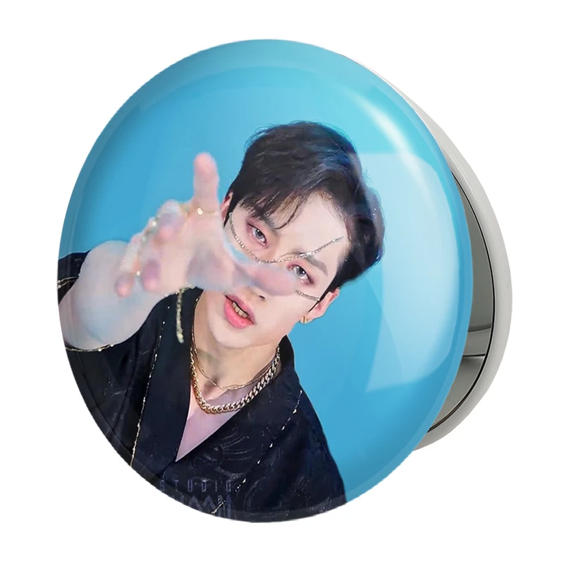 آینه جیبی خندالو طرح بنگ چان گروه استری کیدز Stary Kids مدل تاشو کد 16955 