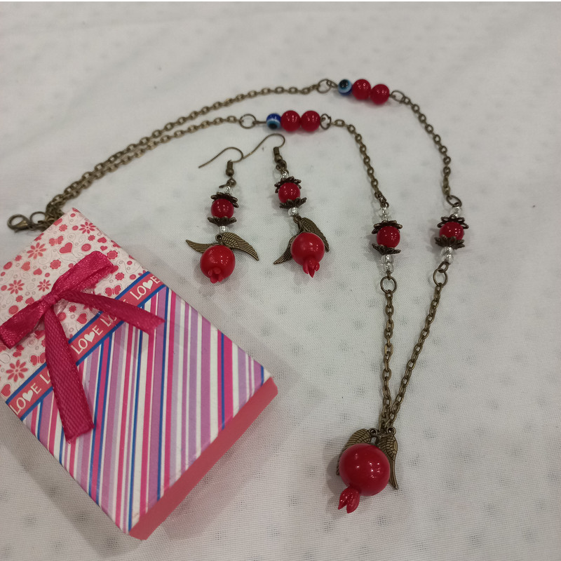 نیم ست زنانه مدل انار MG02