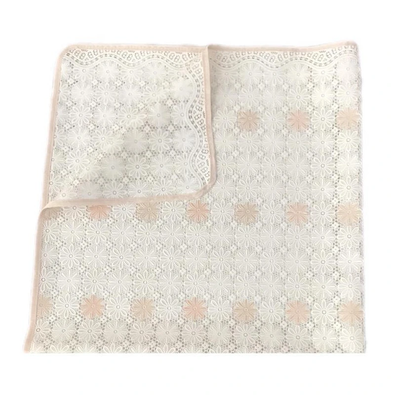 سفره 4 نفره مدل رویال طرح گیپور کد 07 سایز 100×100 سانتی متر