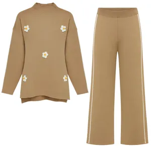 ست پلیور و شلوار زنانه مدل 21156