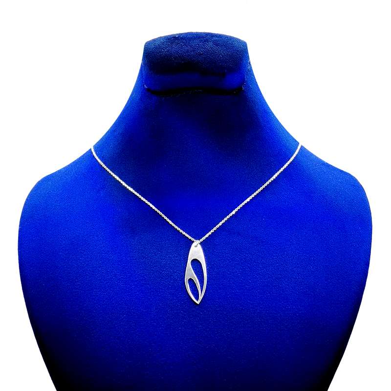 گردنبند نقره زنانه مدل حروف هه Q013