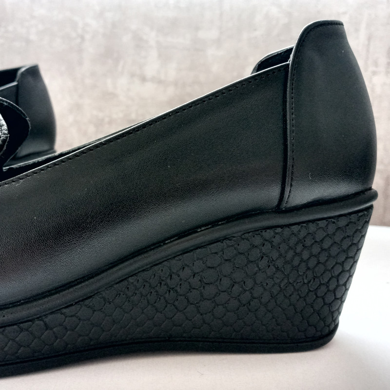 کفش روزمره زنانه مدل فروتر