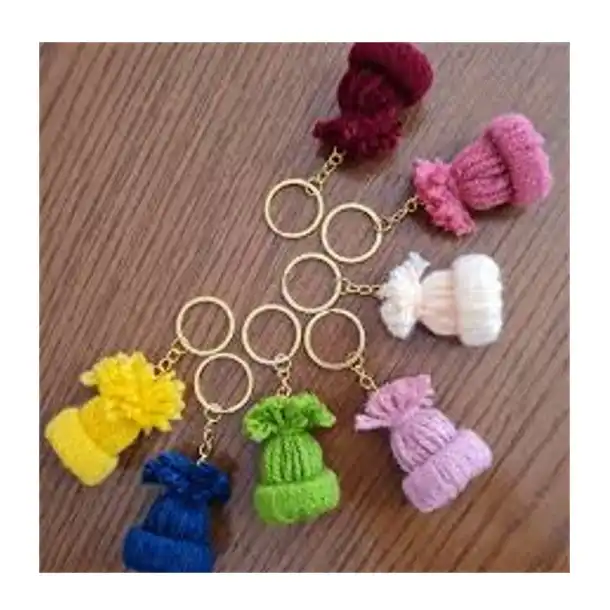 جاکلیدی مدل کلاه بافتنی کد 100