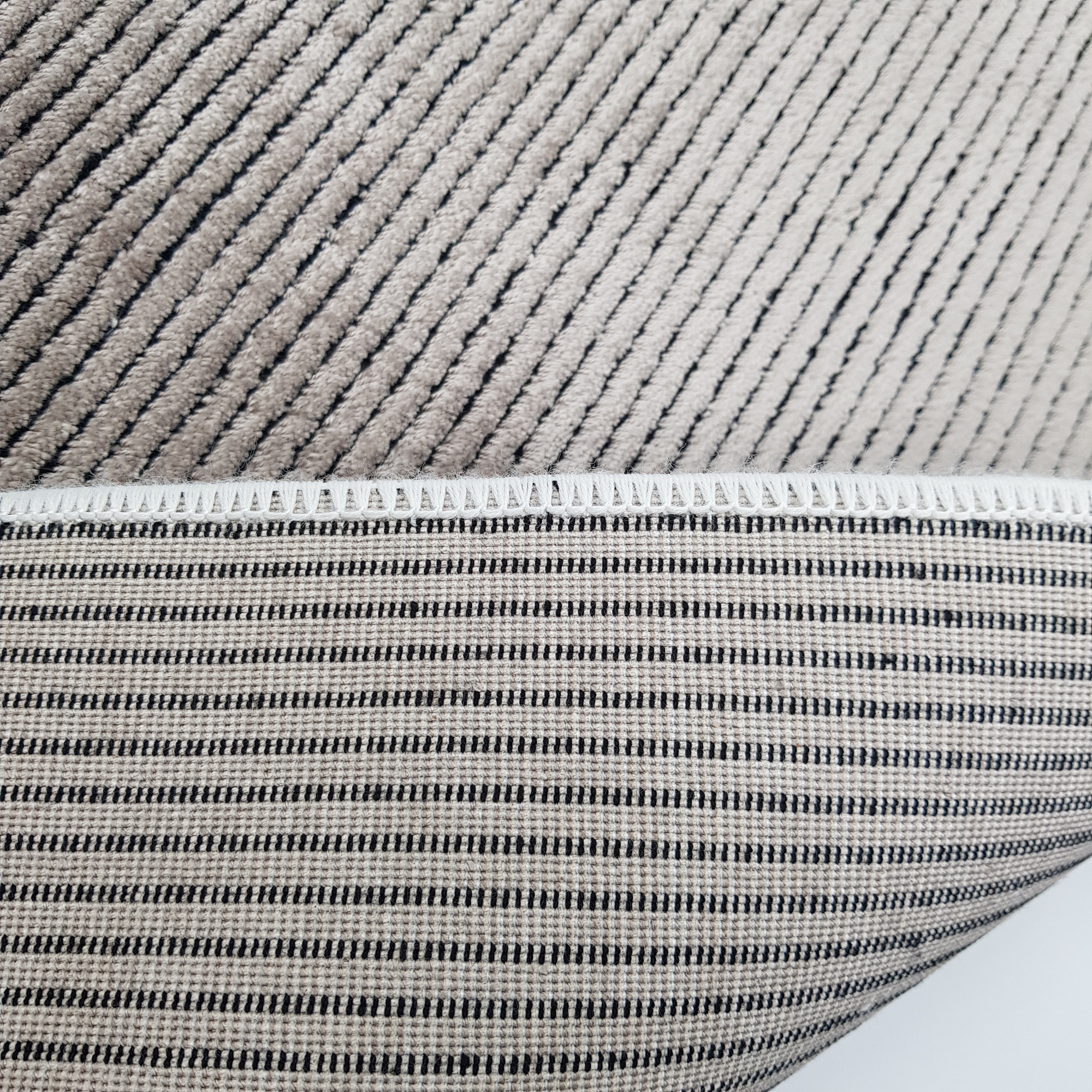 پادری کد cv500 سایز 50×80 سانتی متر پادری کد cv500 سایز 50×80 سانتی متر