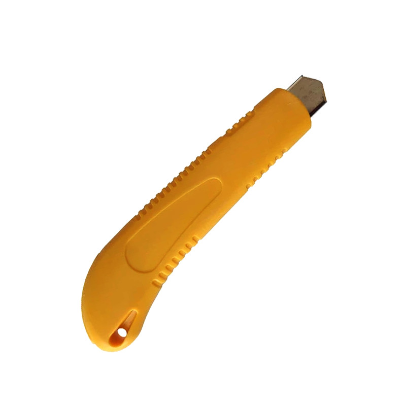 کاتر کارناوال مدل A-8559 به همراه 5 عدد تیغ یدک کاتر کارناوال مدل A-8559 به همراه 5 عدد تیغ یدک