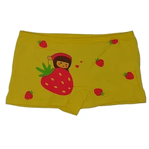 شورت دخترانه مدل نخی پادار توت فرنگی کد 1503
