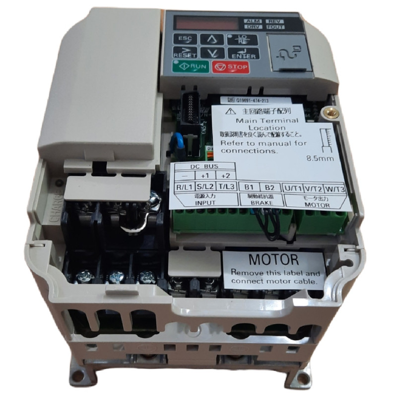 اینورتر یاسکاوا مدل V1000 کد CIMR-VB4A0002 ظرفیت 0.4 کیلووات