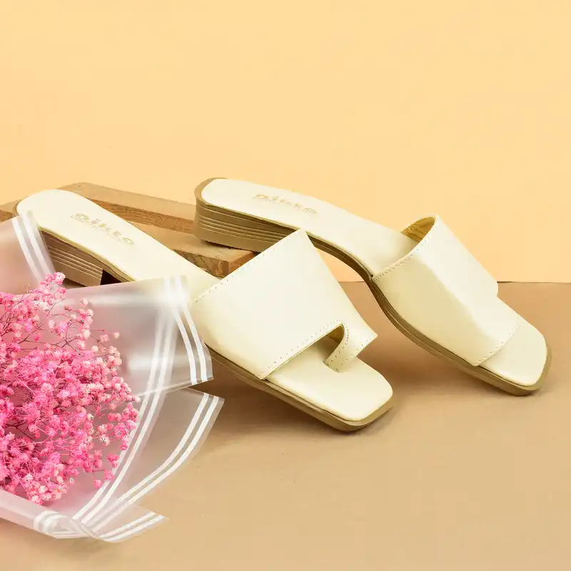 صندل زنانه نیکتا مدل فینگرلی CR.4054