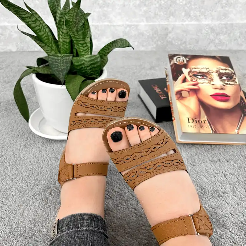 صندل زنانه پاپا مدل HN.2380.2