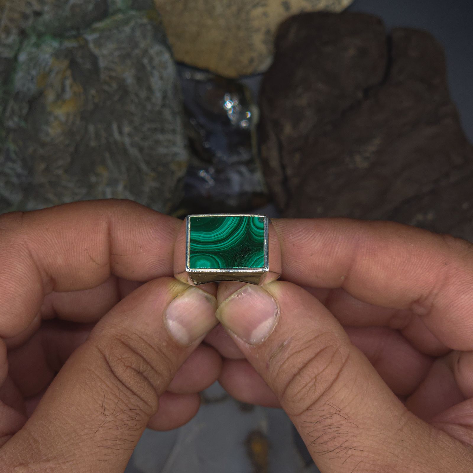 انگشتر نقره مردانه دلی جم مدل مستطیل افقی نگین مالاکیت طبیعی - - 4
