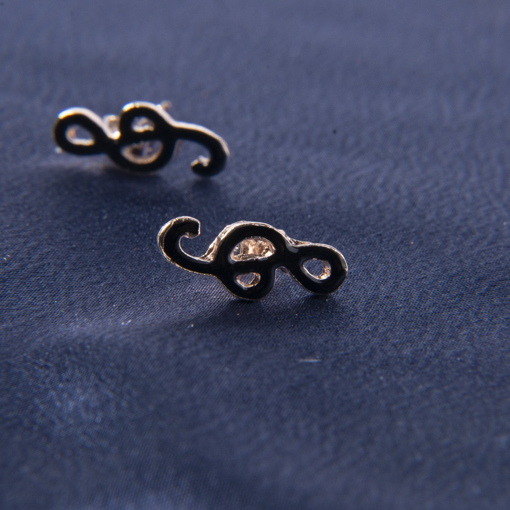 گوشواره دخترانه طرح نت کد RKH_513 گوشواره دخترانه طرح نت کد RKH_513