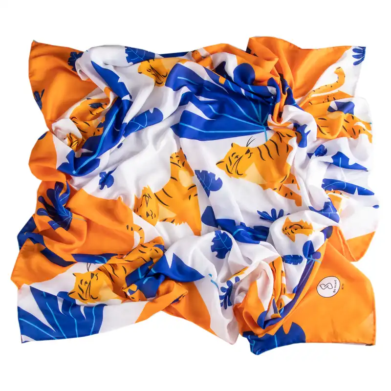 روسری زنانه مدل Tiger