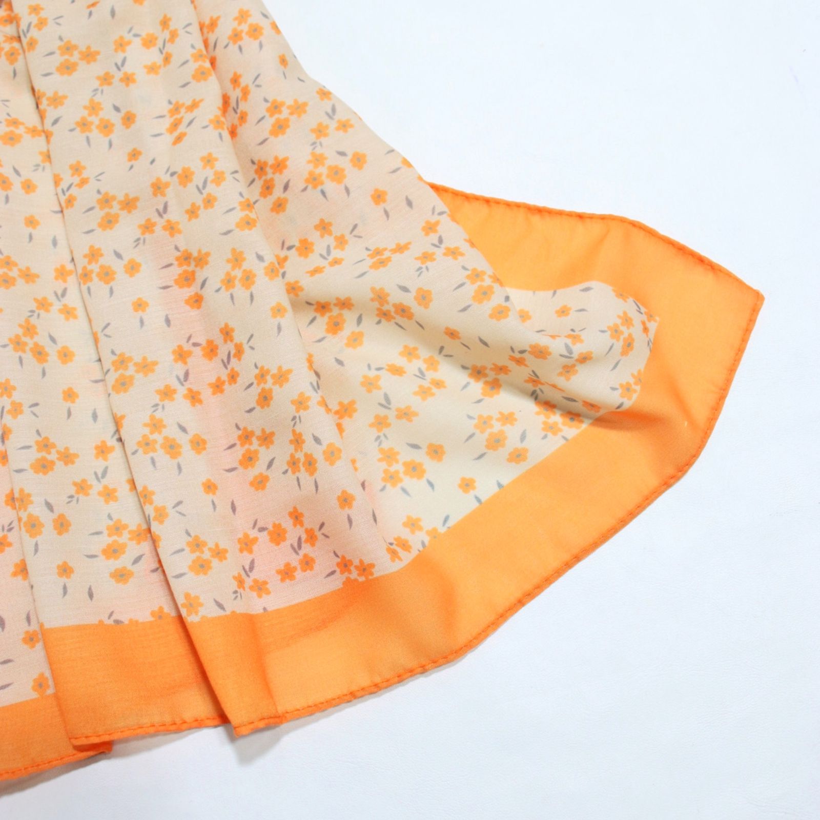 شال زنانه مدل خنک تابستانه طرح گل کد 7062 -  - 33