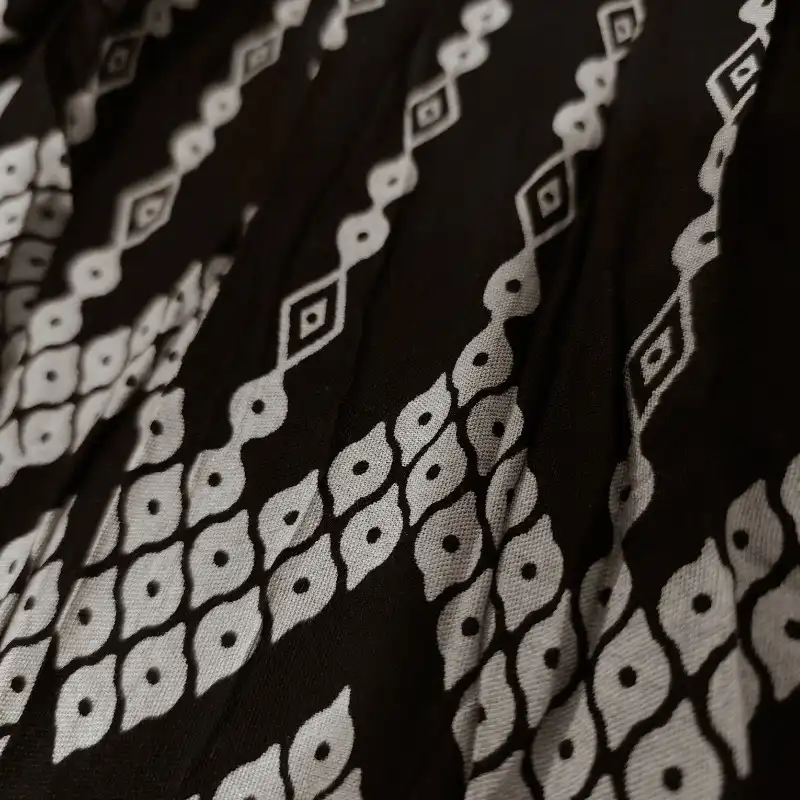 دامن چین‌دار زنانه مدل سلین کد 01 رنگ مشکی