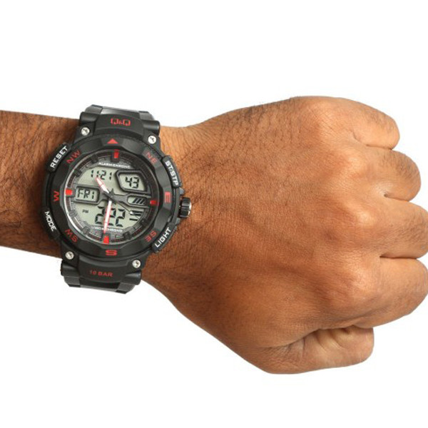 ساعت مچی دیجیتال کیو اند کیو مدل GW85J002Y