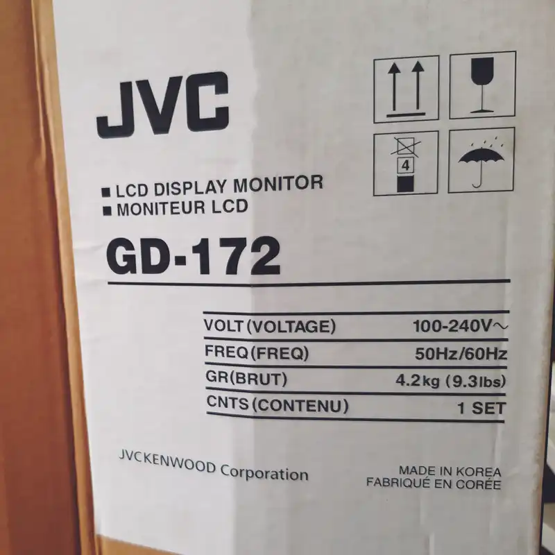 مانیتور صنعتی جی وی سی مدل GD-172 سایز 17 اینچ