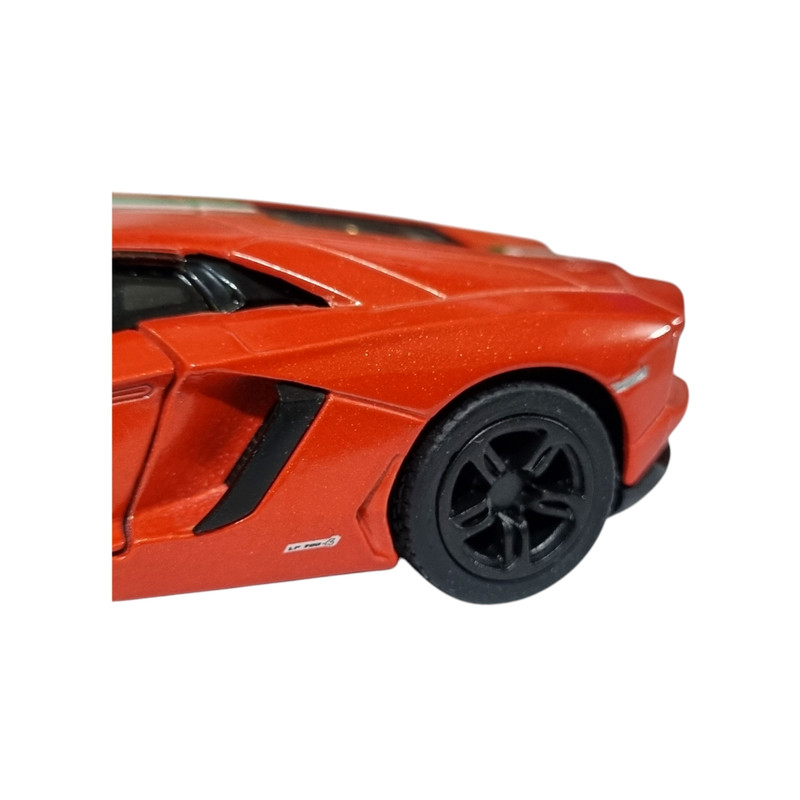 ماشین بازی کینزمارت مدل Lamborghini Aventador LP