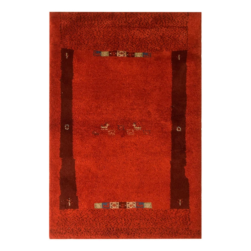 گبه دستبافت قشقایی یک متری کد NKP.RJ0078 زمینه قرمز