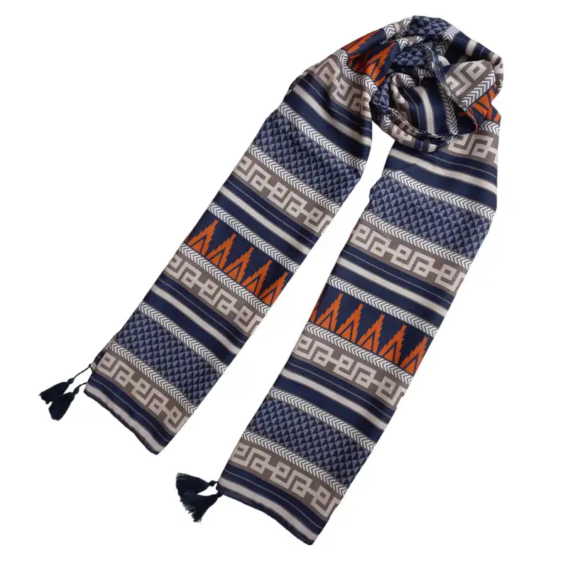 شال زنانه مدل نخی تابستانی راه راه اقلیمی منگوله دار