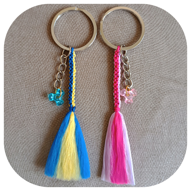 جاکلیدی دخترانه مدل بافت بسته 2 عددی جاکلیدی دخترانه مدل بافت بسته 2 عددی