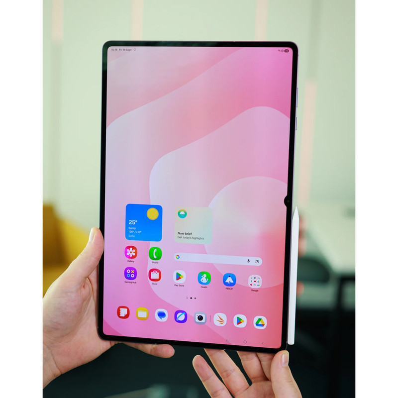 تبلت ۱۴.۶ اینچ سامسونگ مدل Galaxy Tab S11 Ultra Wi-Fi ظرفیت 512 گیگابایت و رم 12 گیگابایت، رزولوشن دوربین ۱۳ مگاپیکسل، پشتیبانی از قلم و کیبورد
