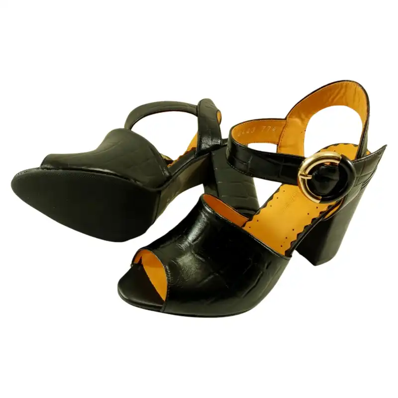 صندل زنانه مدل چرم طبیعی کد 695