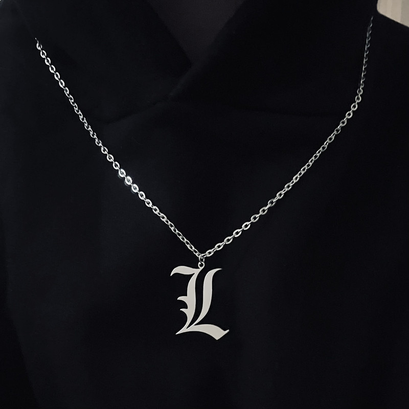 گردنبند مدل L انیمه Death note گردنبند مدل L انیمه Death note