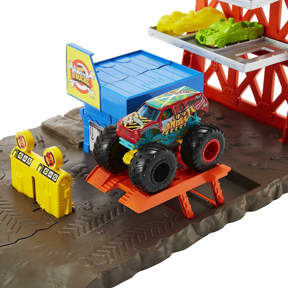 کیت ماشین بازی هات ویلز مدل Blast Station Monster Trucks کد HFB12