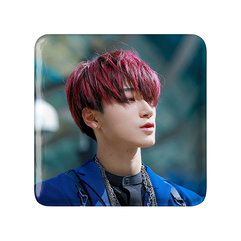 مگنت خندالو طرح سان گروه ایتیز ATEEZ  مدل مربعی کد 21276