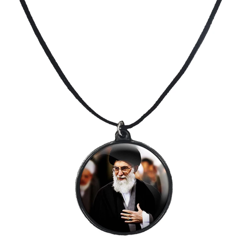 گردنبند پرمانه طرح تصویر آیت الله خامنه ای کد pmb.11726 مدل دو طرفه