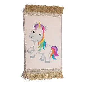 فرش ماشینی دیوارکوب مدل یونیکورن کد 45